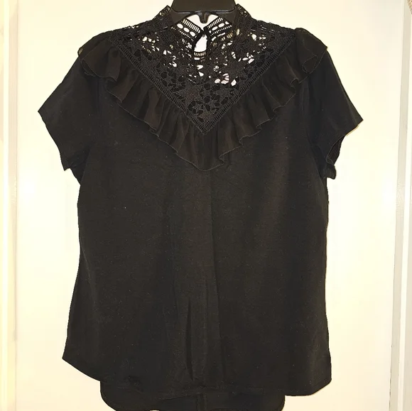 Ted Baker London Superstar Mix Aurra Short Sleeve Lace Yoke Top - Picture 2 of 7